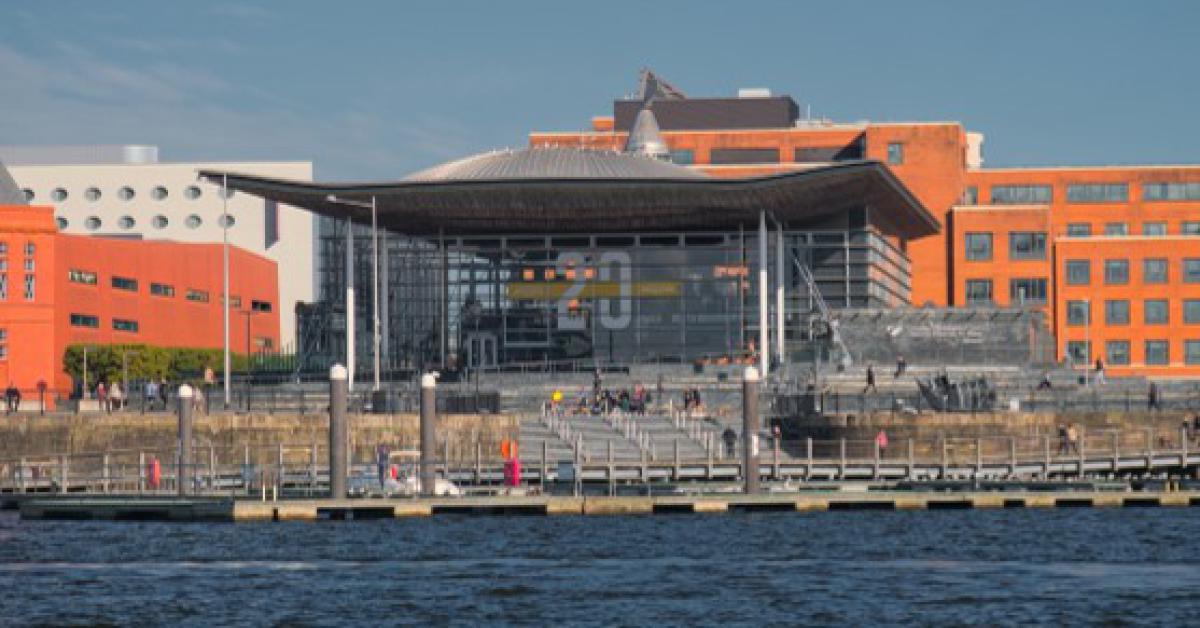 Year long contracts to be made mandatory by the Welsh Government