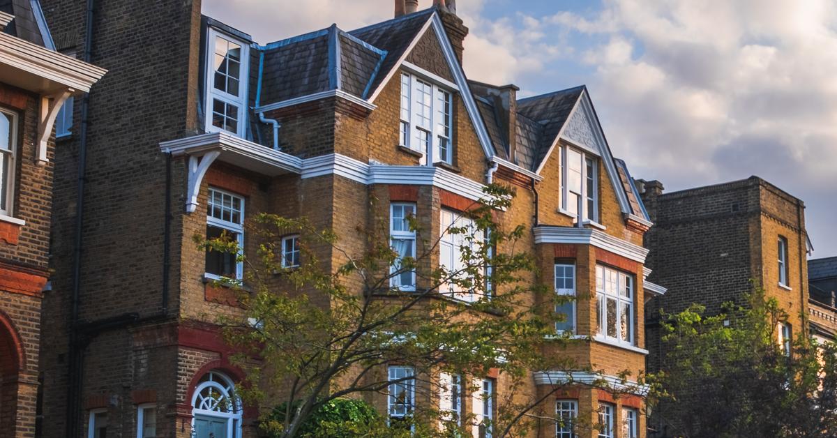 Government needs to act on rising costs faced by rental market