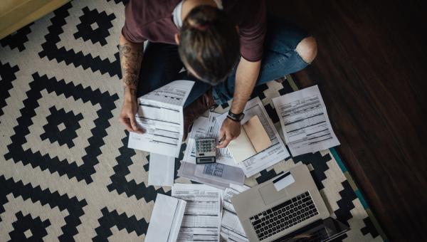Select Committee: Urgent action needed on rent debt
